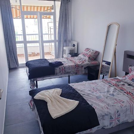ניס Big Flat Sea Vieuw 95 M2 5 Rooms Near Airport 5 Min Train 3 Min And Tram On Site, Beach 7 Min, 2 Showers And 2 Toilets , Neuf Grand Appartement 95 M2 5 Chambres Proche Aeroport 5 Min Train 3 Min Et Tramway Sur Place, Plage 7 Min 2 Douches Et 2 Wc Vue מראה חיצוני תמונה