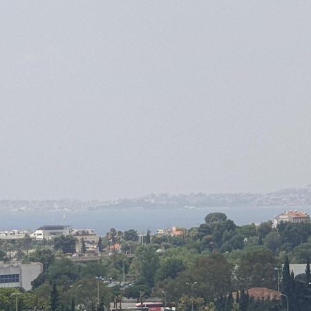 ניס Big Flat Sea Vieuw 95 M2 5 Rooms Near Airport 5 Min Train 3 Min And Tram On Site, Beach 7 Min, 2 Showers And 2 Toilets , Neuf Grand Appartement 95 M2 5 Chambres Proche Aeroport 5 Min Train 3 Min Et Tramway Sur Place, Plage 7 Min 2 Douches Et 2 Wc Vue מראה חיצוני תמונה
