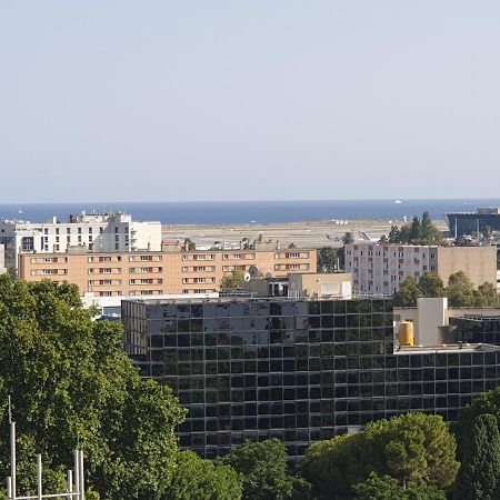 ניס Big Flat Sea Vieuw 95 M2 5 Rooms Near Airport 5 Min Train 3 Min And Tram On Site, Beach 7 Min, 2 Showers And 2 Toilets , Neuf Grand Appartement 95 M2 5 Chambres Proche Aeroport 5 Min Train 3 Min Et Tramway Sur Place, Plage 7 Min 2 Douches Et 2 Wc Vue מראה חיצוני תמונה