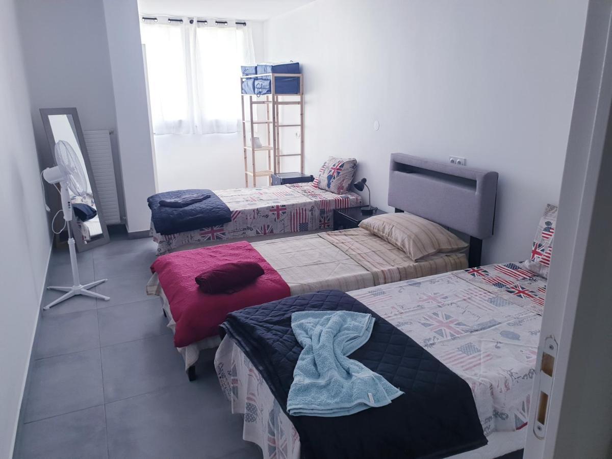 ניס Big Flat Sea Vieuw 95 M2 5 Rooms Near Airport 5 Min Train 3 Min And Tram On Site, Beach 7 Min, 2 Showers And 2 Toilets , Neuf Grand Appartement 95 M2 5 Chambres Proche Aeroport 5 Min Train 3 Min Et Tramway Sur Place, Plage 7 Min 2 Douches Et 2 Wc Vue מראה חיצוני תמונה