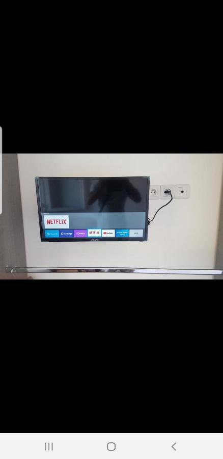 ניס Big Flat Sea Vieuw 95 M2 5 Rooms Near Airport 5 Min Train 3 Min And Tram On Site, Beach 7 Min, 2 Showers And 2 Toilets , Neuf Grand Appartement 95 M2 5 Chambres Proche Aeroport 5 Min Train 3 Min Et Tramway Sur Place, Plage 7 Min 2 Douches Et 2 Wc Vue מראה חיצוני תמונה